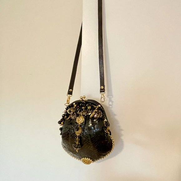 Upcycled Vintage Snakeskin Purse - Picture 2 of 16